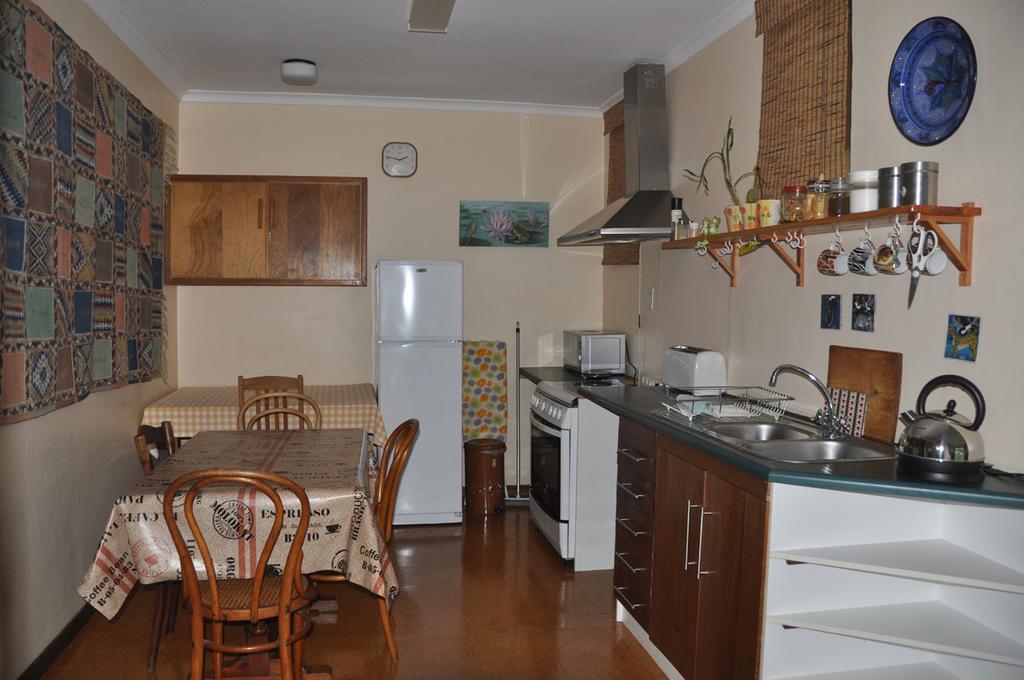 Kierie Kwaak Self Catering Villa Stellenbosch Buitenkant foto